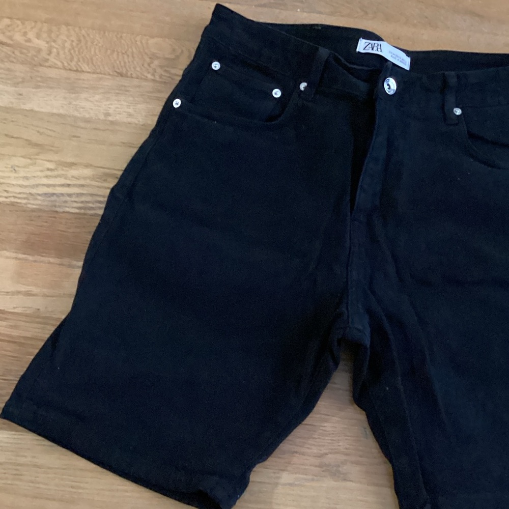 Zara Men's Black Denim Shorts